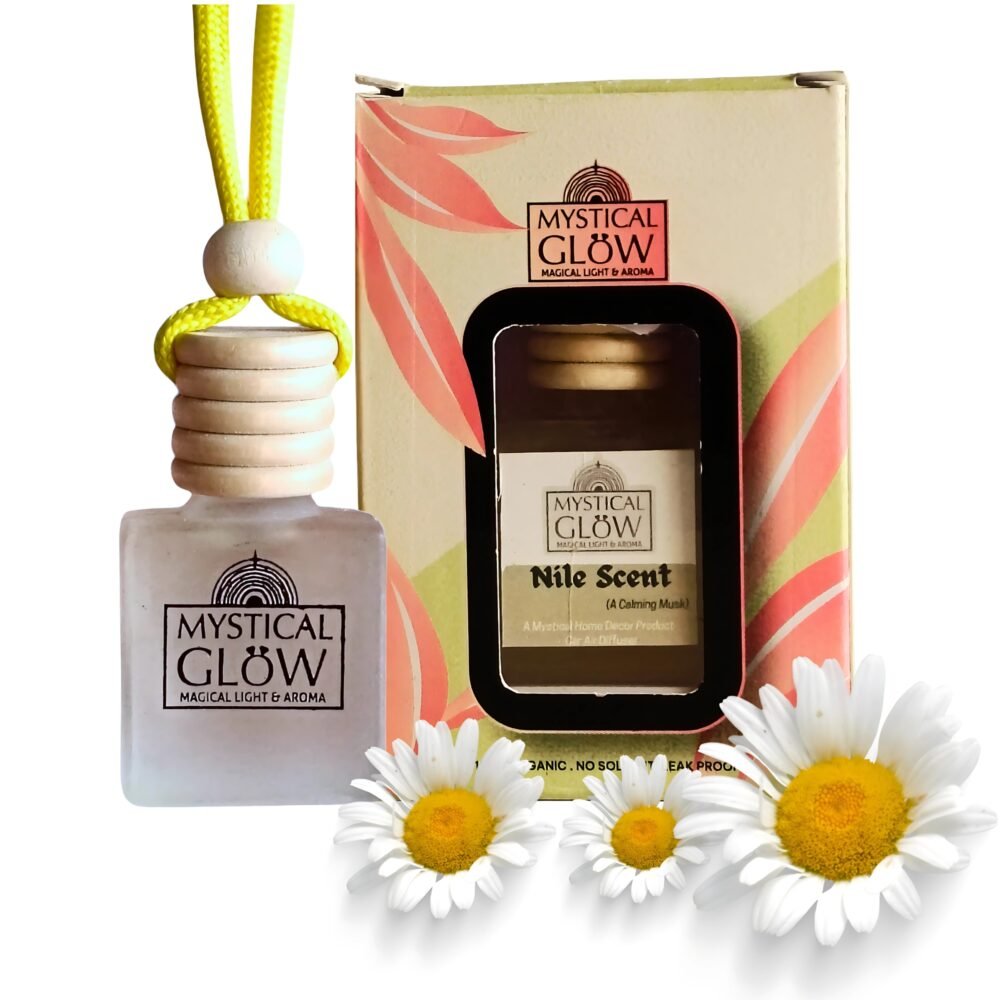 Lifestyle image emphasizing that the fragrance pod lasts up to 30 days in use