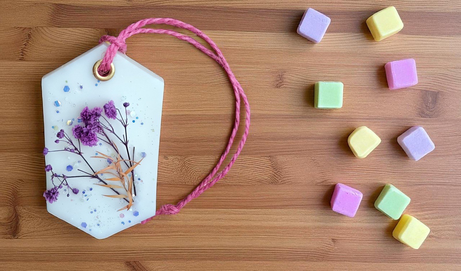 Home Fragrance Gift Set festive wax sachets for gifting placed in a gift basket with other home fragrance items